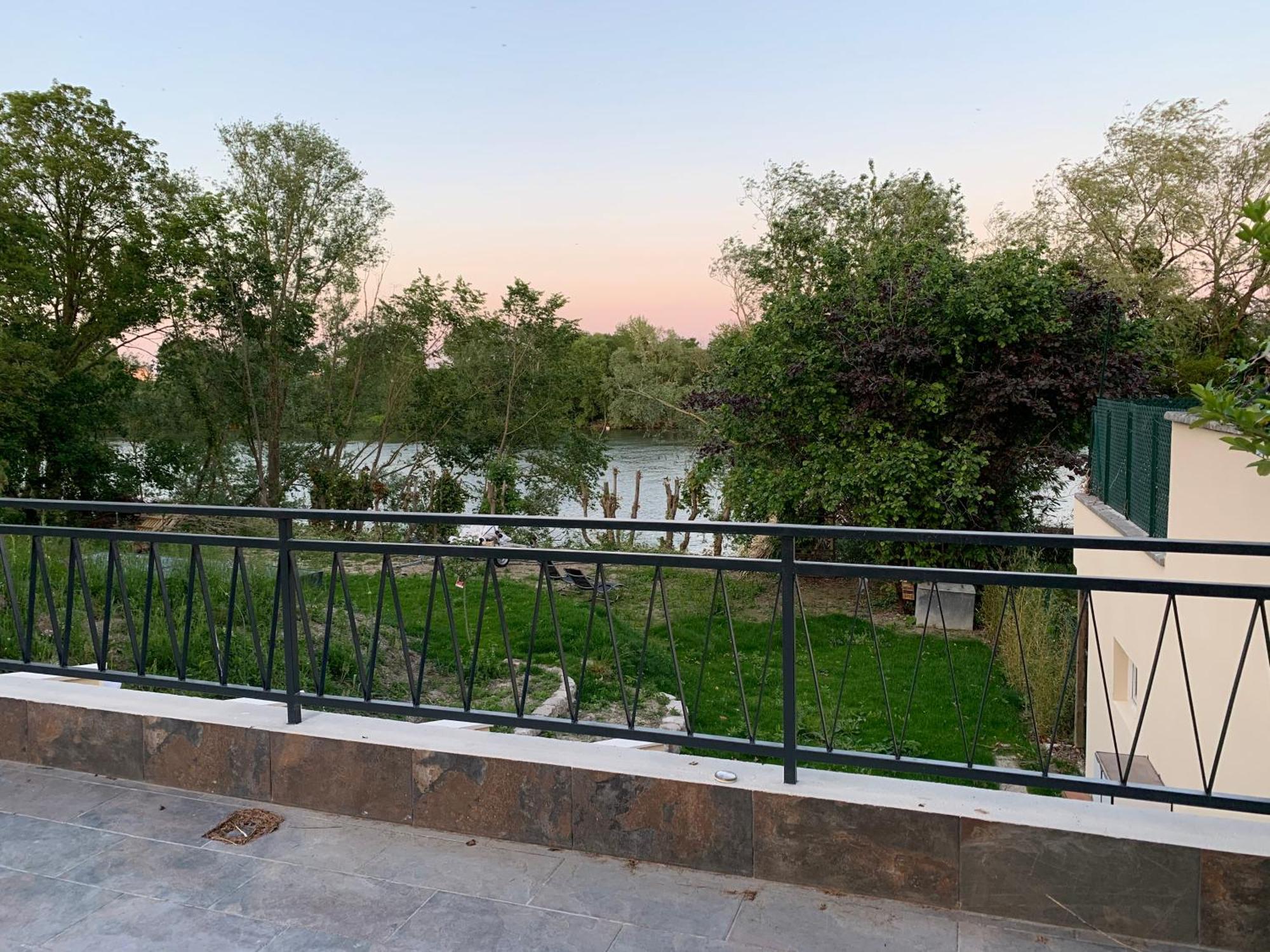 Maisonnette Cosy Bord De Seine 30Min Paris Carrieres-sous-Poissy Exterior photo